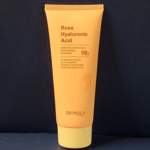 BIOAQUA Rose Hyaluronic Acid Cleanser Face Anti-Aging - Picture 2 of 7